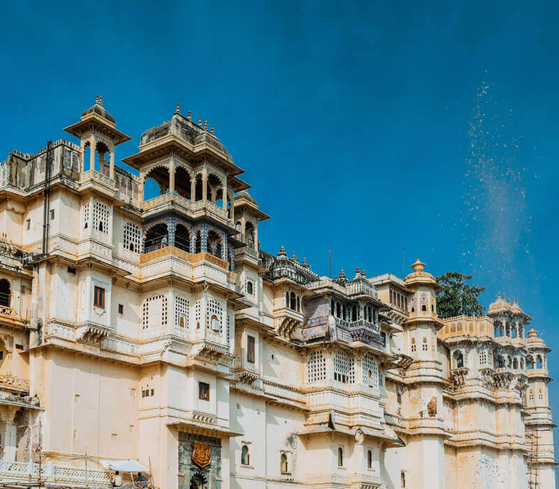 Visit Palaces in Udaipur
